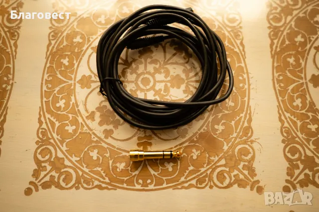 Слушалки Superlux HD688B 56 Ома, снимка 4 - Слушалки и портативни колонки - 49034204