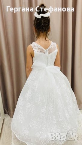 Дълга нежна рокля с обръч и дантела ! Размери -5г.6г.7г.8г.9г.10г.11г.12г. Цена -75 лв, снимка 3 - Детски рокли и поли - 40587226