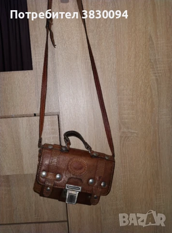 Стара Кожена Дамска Чанта, снимка 2 - Чанти - 51180892