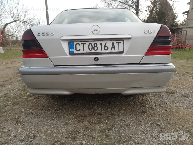 Мерцедес C220, снимка 8 - Автомобили и джипове - 48987914