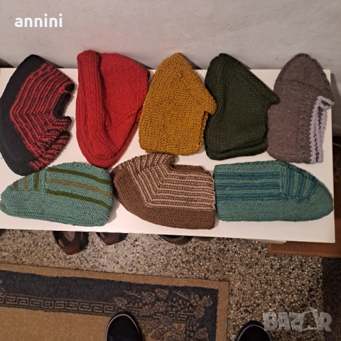 дамски  шалове  различни  цветове плетени ръчно  вълна, снимка 10 - Спортна екипировка - 37768154