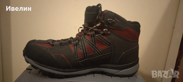 Маркови дамски обувки на Regatta, непромокаеми, топли , леки и удобни. Идеални за туризъм! , снимка 3 - Други - 52998420