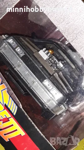 Delorean Back to the Future Time Machine Завръщане в бъдещето 1.24 Jada Diecast model , снимка 2 - Колекции - 48918133
