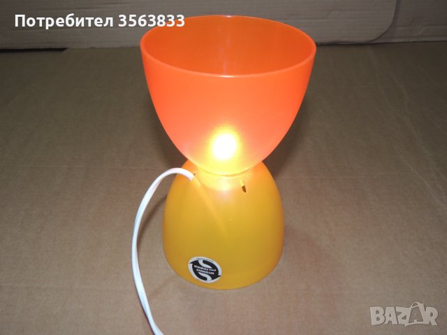 Настолна лампа от две части 60W, E27, снимка 2 - Настолни лампи - 43943028