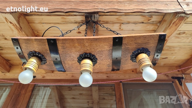 Полилеи от автентични дъбови бъчви с ръчно изработени дървени чашки и ковано желязо , снимка 5 - Полилеи - 53176095