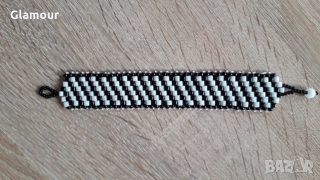 Гривна с мъниста , снимка 6 - Гривни - 32304052