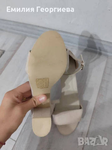Сандали 39 номер , снимка 4 - Дамски обувки на ток - 50557186