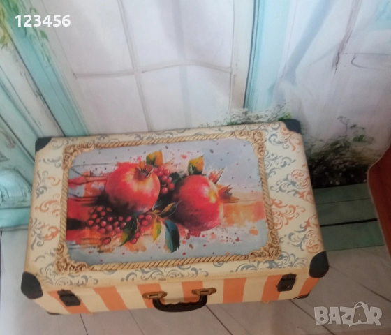 Реновиран куфар , снимка 3 - Декорация за дома - 52964060