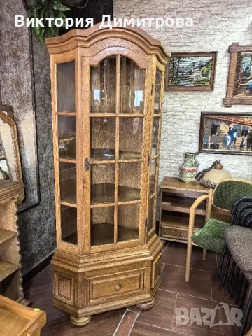 Ъглова витрина, снимка 2 - Секции и витрини - 48702473