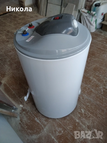 Продавам 80 литров бойлер