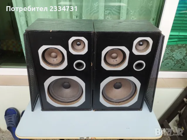 Колони, снимка 1