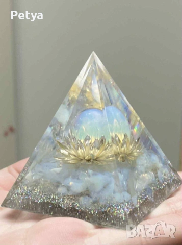 Подаръче Oргонитни пирамиди с естествени камъни, снимка 10 - Декорация за дома - 53215027