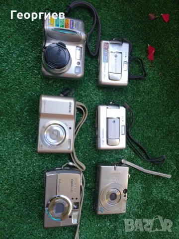 Фотоапарати и чантички. Canon , Pentax , Konika , Sony , Nikon.