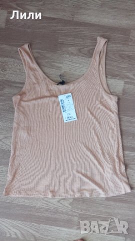 Комплект от дамски къси панталонки H&M и потник, снимка 3 - Къси панталони и бермуди - 33686402