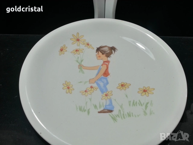 Стар български порцелан чиния детски мотив , снимка 3 - Антикварни и старинни предмети - 53226180