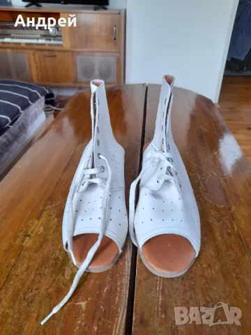 Стари медицински обувки #3