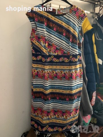 Дамска рокля, снимка 1