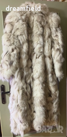Предпразнична цена- Дълго палто от сребърна лисица, снимка 4 - Палта, манта - 53527043