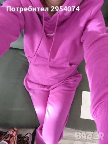 оригинален дамски екип найк М -150лв, снимка 1