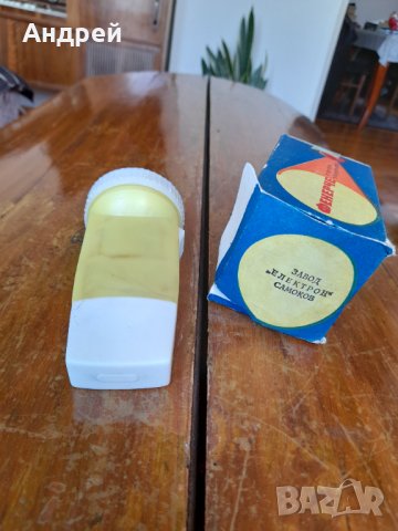 Старо акумулаторно фенерче Мусала, снимка 4 - Антикварни и старинни предмети - 38014758