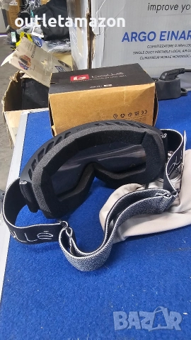 Унисекс ски очила, Bolle FREEZE PLUS, 22055 Матово черно, Средни, снимка 2 - Зимни спортове - 52745732
