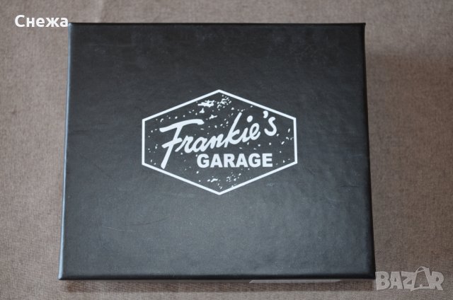 Frankie's Garage Nico малък хоризонтален портфейл, снимка 8 - Портфейли, портмонета - 32581215