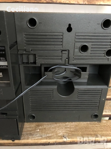 Радиокасетофон SHARP GF-780Z(D) -работещ и хубаво звучащ!, снимка 12 - Радиокасетофони, транзистори - 52104934