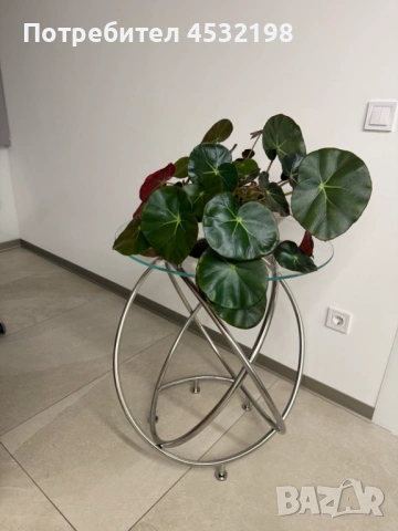 Стъклена кръгла маса, снимка 4 - Маси - 51010645