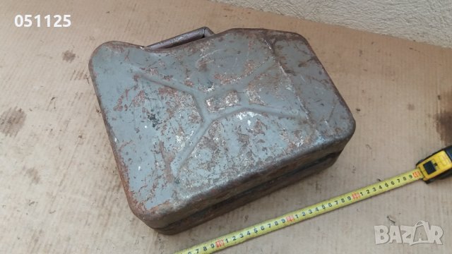 военна бензинова туба за гориво 5 литра , снимка 14 - Антикварни и старинни предмети - 38015183