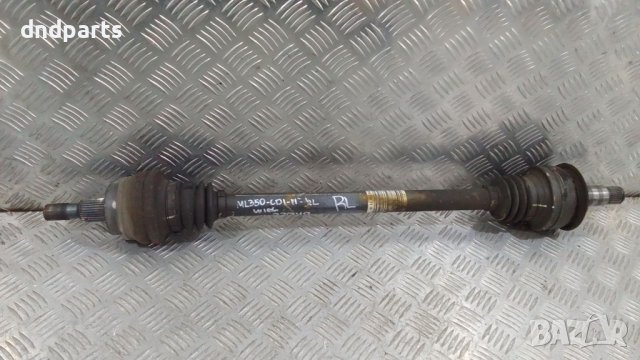 Полуоска Mercedes ML350 CDI W166 2012г.(задна лява)	