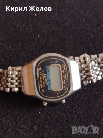 Ретро модел електронен часовник LEVI'S QUARTZ CHRONOGRAPH за колекционери - 26853, снимка 4 - Антикварни и старинни предмети - 36555023