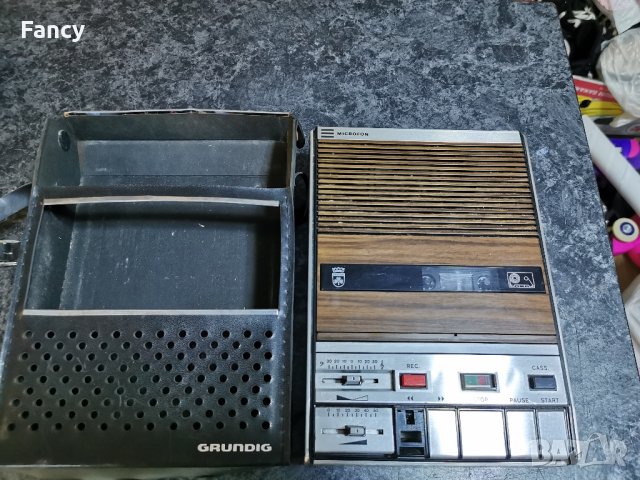 Портативен касетофон Grundig C410 automat