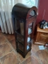  Продава се дървена витрина,125/29, подходяща за подреждане на красоти, снимка 2