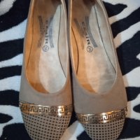 Дамски обувки, снимка 1 - Дамски ежедневни обувки - 38800039
