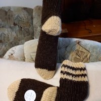 Ръчно плетени чорапи от вълна размер 36, снимка 2 - Дамски чорапи - 39503132