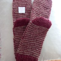 Ръчно плетени мъжки чорапи от вълна, размер 43, снимка 1 - Мъжки чорапи - 43031359