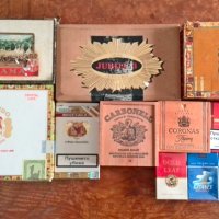 Лот празни ламаринени кутии от пури и цигари, снимка 9 - Колекции - 32181748