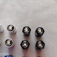 Качественни метал капачки за вентили винтили с емблеми на Шкода Skoda за кола автомобил джип ван бус, снимка 4 - Аксесоари и консумативи - 33655422