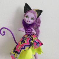 Ever After High Way Too Wonderland Kitty Cheshire Doll, снимка 1 - Кукли - 33686781