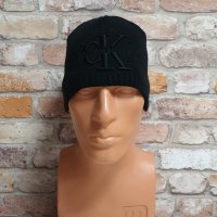 Нова зимна шапка на марката CK, Calvin Klein с черно лого, снимка 4 - Шапки - 43280745