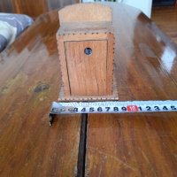 Стара дървена касичка #3, снимка 7 - Антикварни и старинни предмети - 32348378