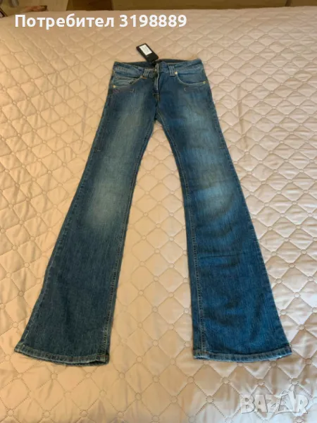 продавам дамски дънки Versace, снимка 1