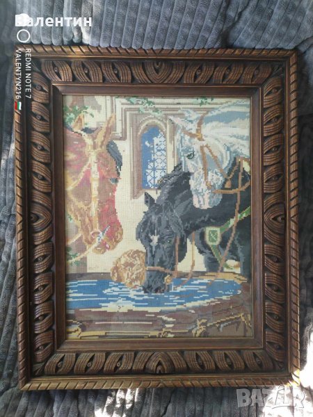 Гоблен "Коне на водопой" с масивна дървена рамка, снимка 1