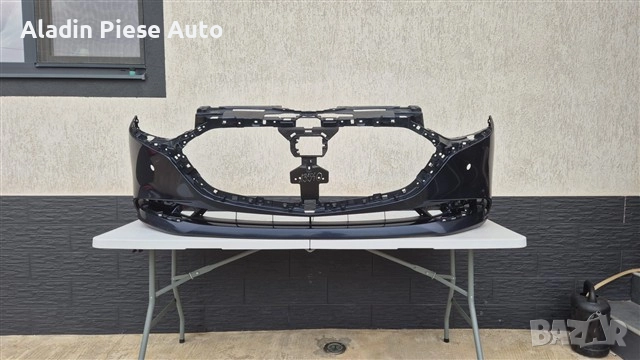 Предна броня Mazda 3 Berlina Sedan код BCKA50031, BCKA-50031 , снимка 1