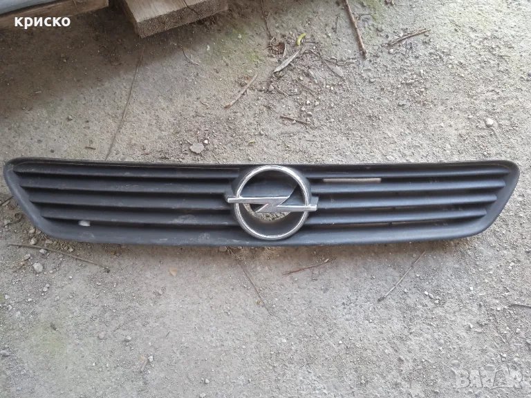 решетка опел астра , снимка 1