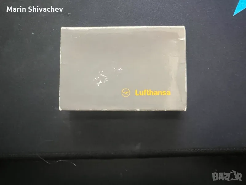 Голф пинове (tees) с логото на Lufthansa, снимка 1