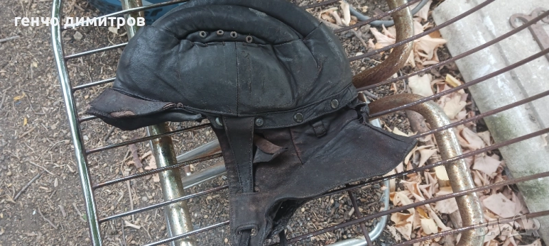 стари кожени каски за мотоциклет, снимка 1