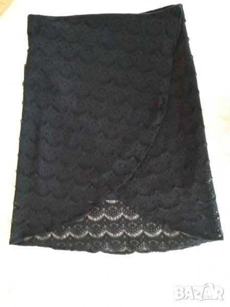 Дамска пола с дантела, снимка 1
