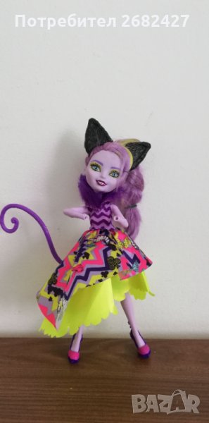 Ever After High Way Too Wonderland Kitty Cheshire Doll, снимка 1