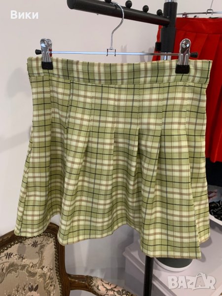 Пола в размер XS, снимка 1